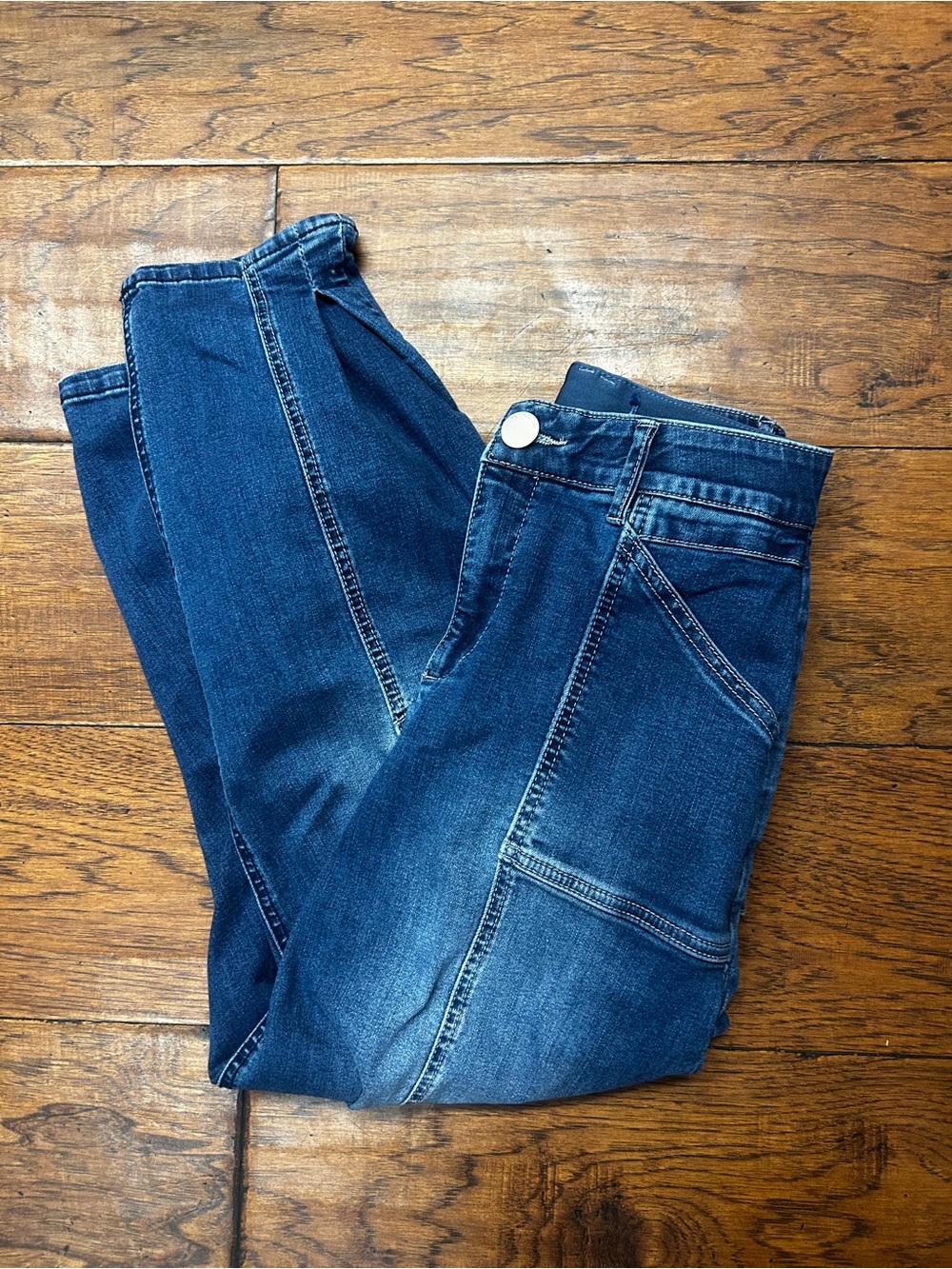 Democracy Women's barrel leg Jeans